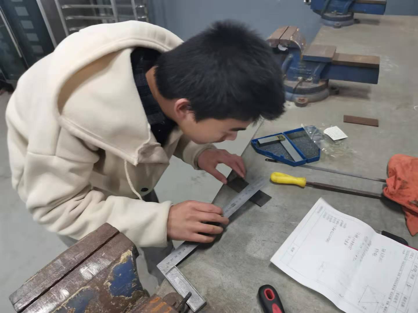 微信图片_2020113014415412.jpg